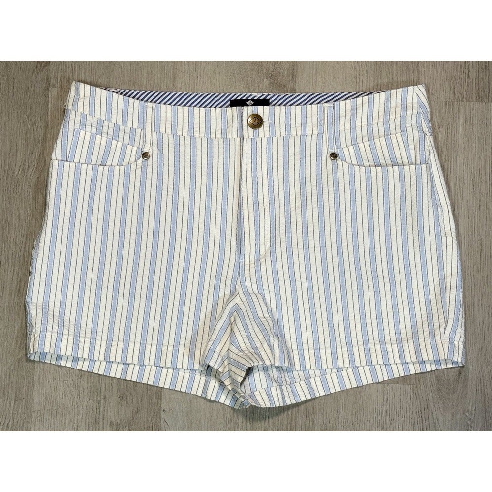 Sperry Seersucker Shorts Women's Size 12 Blue White Striped Flat Front Cotton